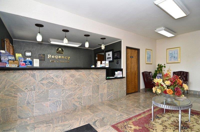 Best Western Regency Inn & Suites Gonzales Interiør billede
