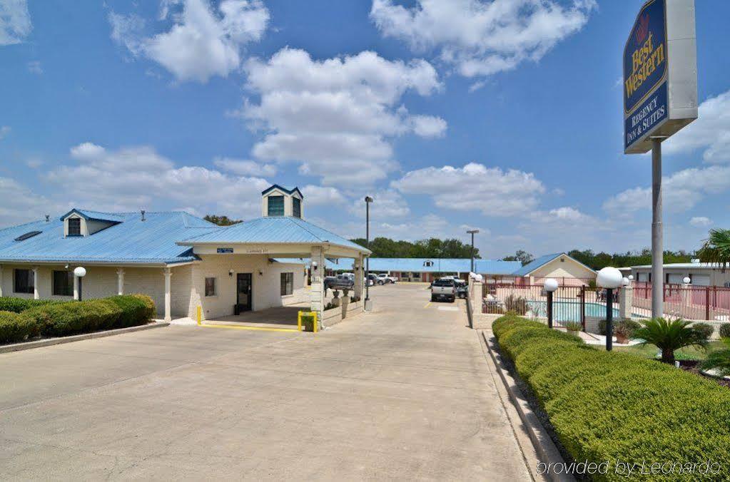 Best Western Regency Inn & Suites Gonzales Eksteriør billede