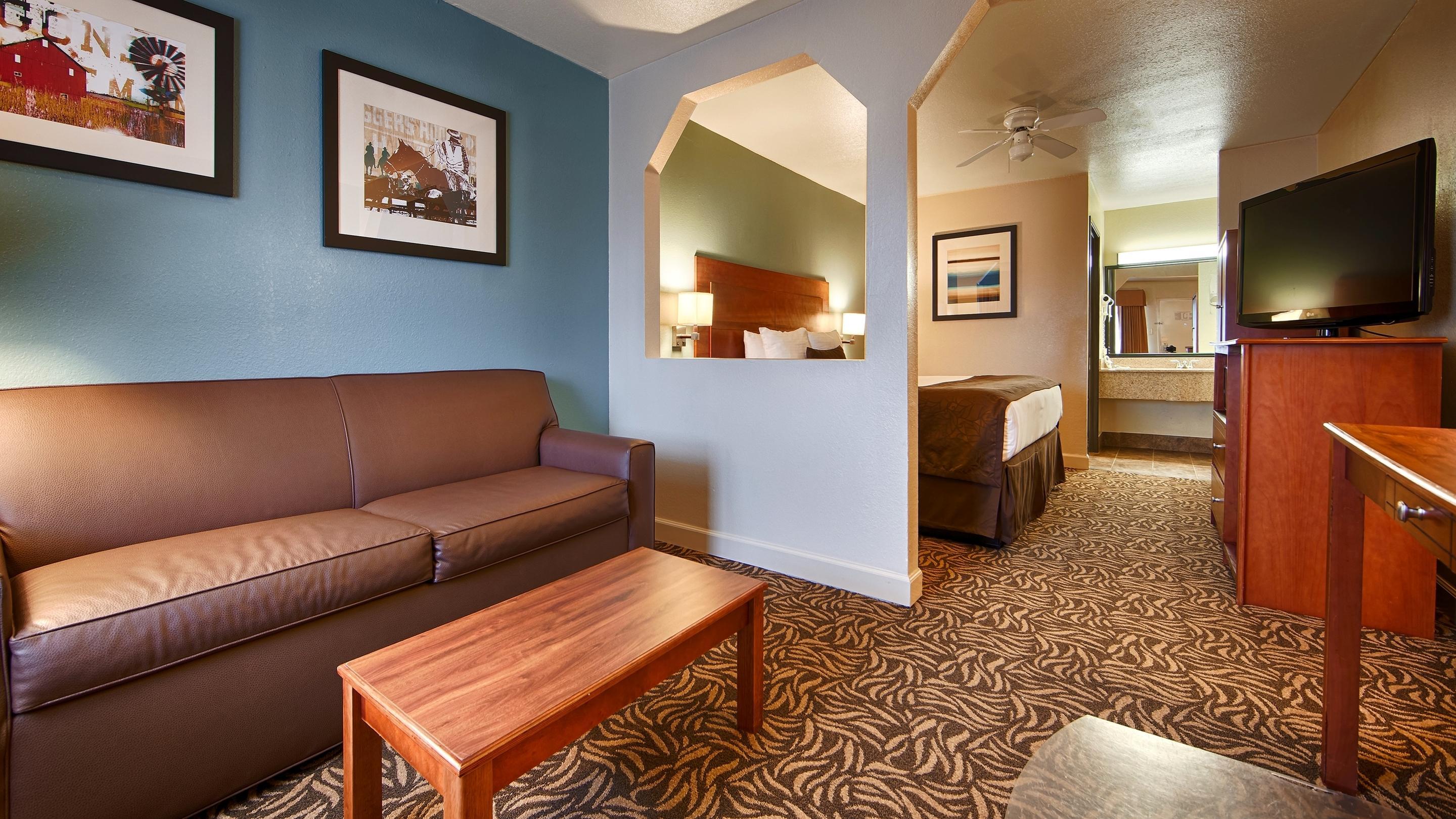 Best Western Regency Inn & Suites Gonzales Eksteriør billede