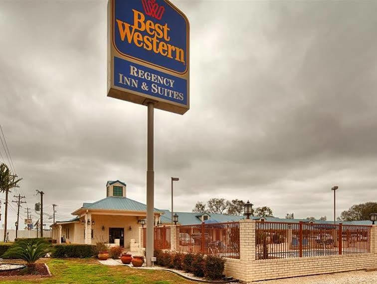 Best Western Regency Inn & Suites Gonzales Eksteriør billede