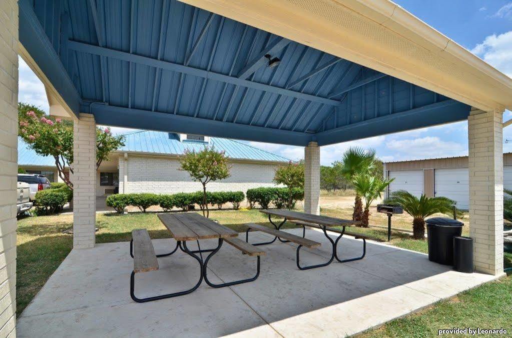 Best Western Regency Inn & Suites Gonzales Restaurant billede