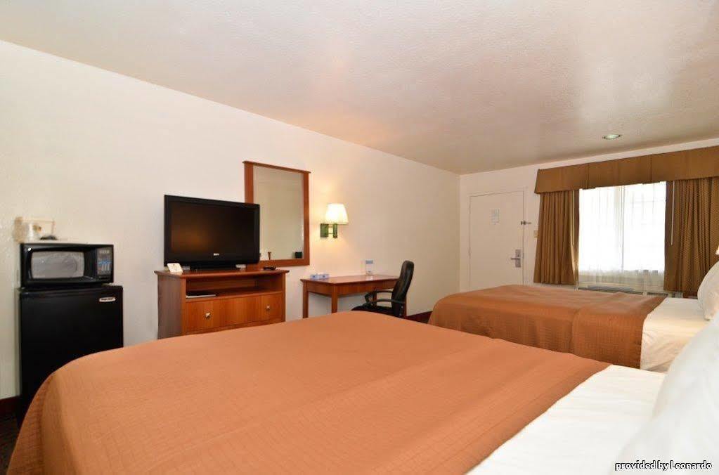 Best Western Regency Inn & Suites Gonzales Værelse billede